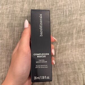 bareMinerals COMPLEXION RESCUE Tinted Moisturizer SPF 30 – Cedar 11 1.8 oz